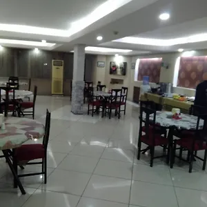 3* Otel City Hotel